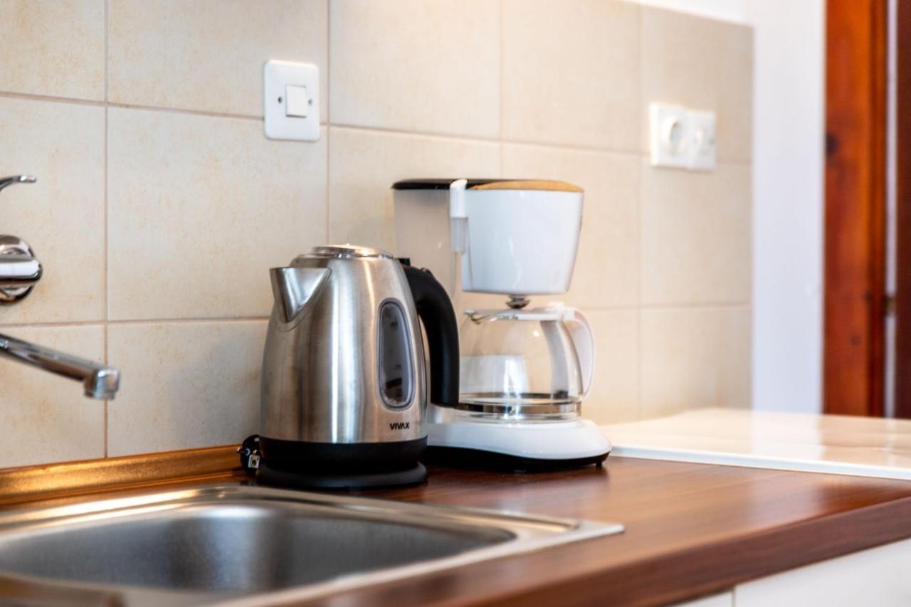 Apartmani Bozica Barbat na Rabu ภายนอก รูปภาพ