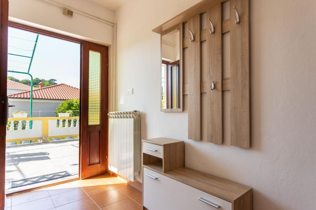 Apartmani Bozica Barbat na Rabu ภายนอก รูปภาพ
